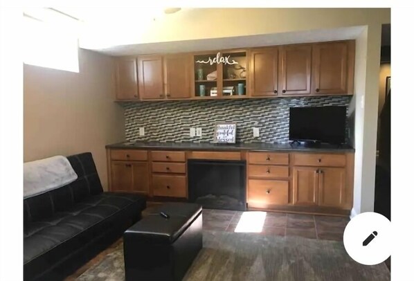 Smart TV, offices