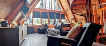 STUGÄ cabin, walk 2 hot spring's pool & food