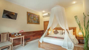 Deluxe Room, 1 Bedroom, Pool View | Desk, blackout drapes, iron/ironing board, free WiFi