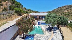 Pool - Villa for 4 with feature pool & great reviews (Bedar)