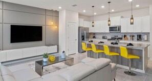 Townhome, 5 Bedrooms | Living room