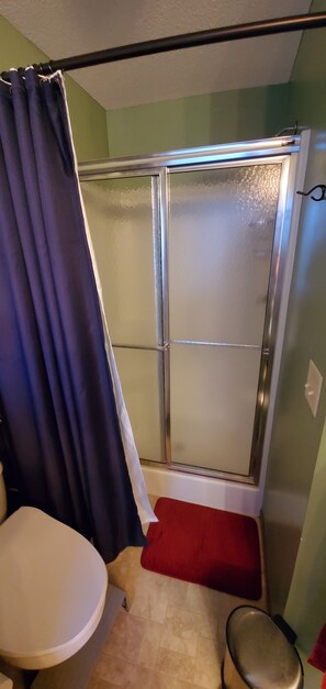 Bathroom - Farm Space (Peck)