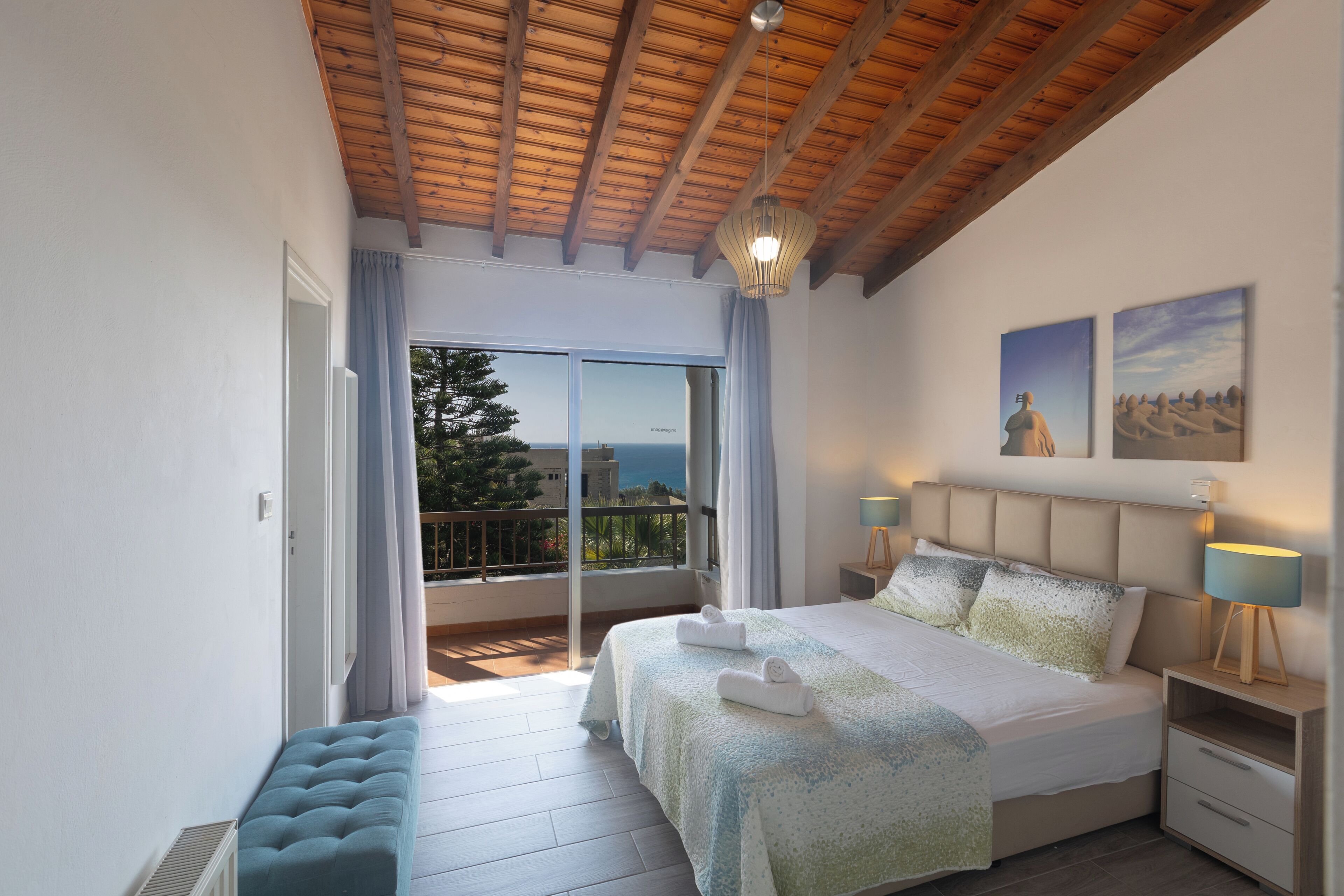 4 habitaciones y sistema de insonorización 