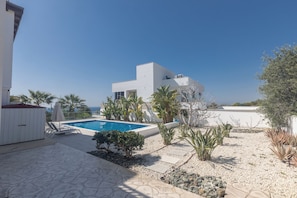 Vila, 4 quartos, piscina particular, vista para o oceano | Piscina | Piscina externa