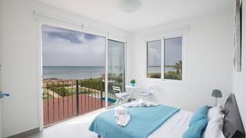 Vila, 3 quartos, piscina particular, vista para o jardim | 3 quartos