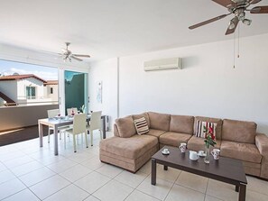Apartment, 2 Bedrooms, Balcony | Dining - Apt Faye, Beautiful 2bdr Pernera Apartment (Paralimni)