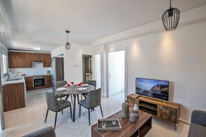 Departamento, 2 habitaciones, balcón, vista al océano | Interior
