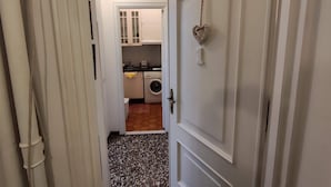 Apartment, 1 Bedroom, City View | Floor plan - "Al 171 Family Suite Studio " (Rome)