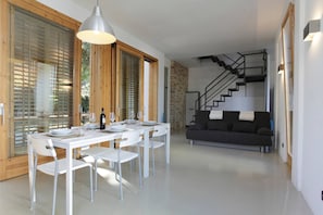 Villa, 3 chambres, fumeur, piscine privée | Intérieur