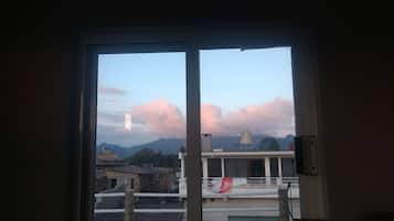 Room, 1 Bedroom, Smoking, Balcony | 1 bilik tidur