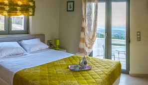 Villa, 3 Bedrooms, Private Pool, Garden View | 3 bedrooms