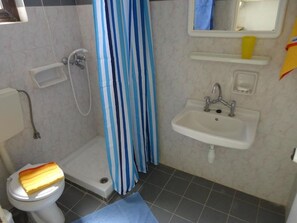 Bruser på badeværelset
