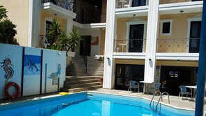 Unclassified image, 3 of 18, button - Renia Studios Standard Studio Overlooking the Swimming Pool 8 (Malevizi)