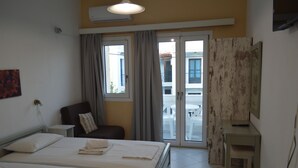 Unclassified image, 4 of 18, button - Renia Studios Standard Studio Overlooking the Swimming Pool 8 (Malevizi)
