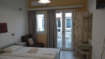 Estúdio, 1 quarto, sacada | 1 quarto, roupa de cama