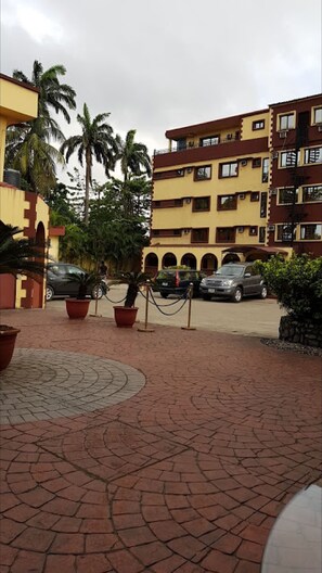 Room, 1 Bedroom, Smoking, Private Pool | Parking | Free self parking - Room-carliza Hotel - Standard (Lagos)