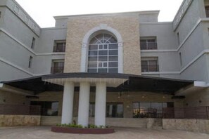 Exterior - Room-full Moon Hotel - Premiere (Owerri)