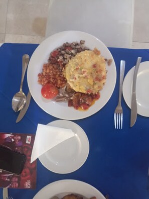 Rom, 2 soverom, tilgjengelighetstilpasset, røyk | Spiseområde