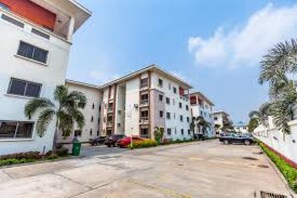 Room, 3 Bedrooms, Accessible, Smoking | Exterior