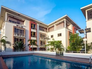Room, 3 Bedrooms, Accessible, Smoking | Pool