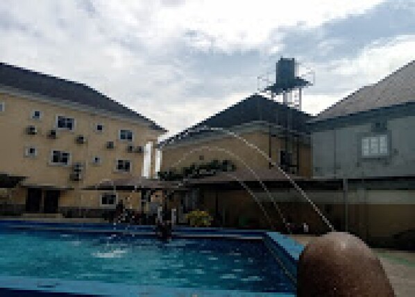 客房, 1 间卧室, 无障碍, 吸烟房 | ��泳池 | 室内游泳池