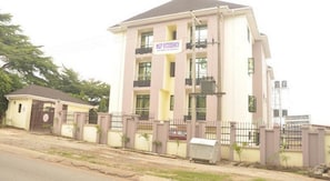 Room, 1 Bedroom, Accessible, Smoking | Exterior