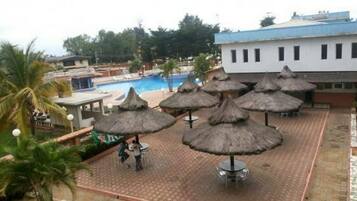 Chambre, 1 chambre, accessible aux personnes à mobilité réduite, fumeur | Piscine