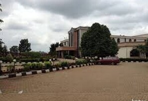 Habitación, 1 habitación, con acceso para personas discapacitadas, para fumadores | Áreas de la propiedad