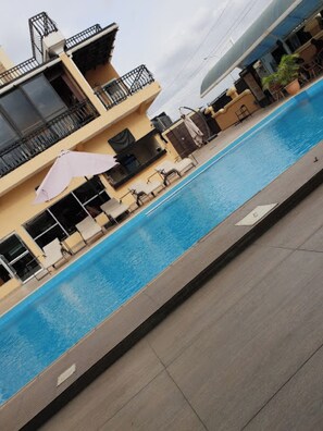 Pool - Room-nippon Grand Hotels - Classic (Abuja)