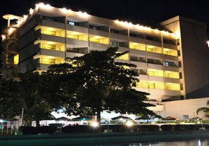 Unclassified image, 4 of 38, button - Room-premier Hotel-ibadan (Ibadan)