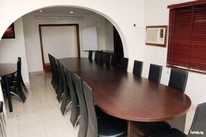 Room, 1 Bedroom, Accessible, Smoking | Meeting facility