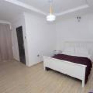 Zimmer, 1 Schlafzimmer, barrierefrei, Raucher | 1 Schlafzimmer