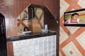 Quarto, 1 quarto, acessível, para fumantes | Saguão