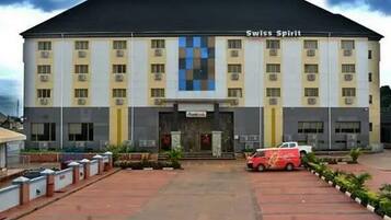 Room, 1 Bedroom, Accessible, Smoking | Exterior