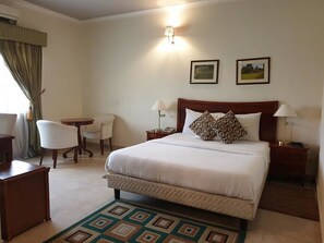 Room, 1 Bedroom, Accessible, Smoking | 1 bedroom, desk, WiFi - Room-bahamas Hotels International (Abuja)