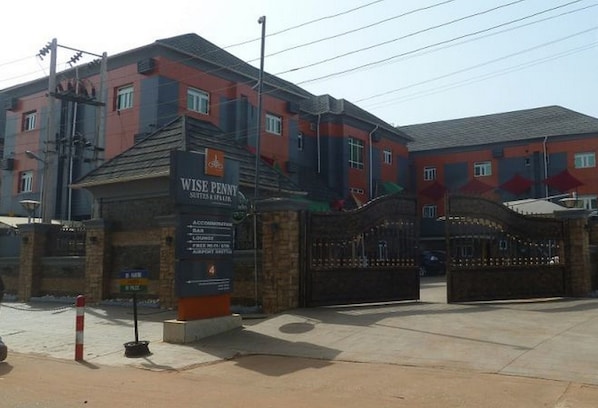 Exterior - Room-wise Penny Suites and Spa-guest Roo (Asaba)
