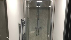 Quarto, 1 quarto | Banheiro