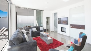 Unclassified image, 4 of 25, button - Villa Prol14, Fantastic 5bdr Brand New Protaras Villa With Private Pool (Paralimni)