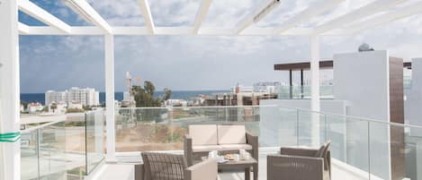 Vila, 2 quartos, para fumantes, piscina particular | Vista da propriedade