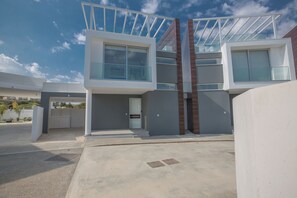 Villa, 2 chambres, fumeur, piscine privée | Extérieur