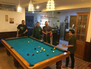 Game room - Hillside Homestay Hue - Silk Room (Hue)