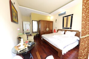1 bedroom - Hillside Homestay Hue - Silk Room (Hue)