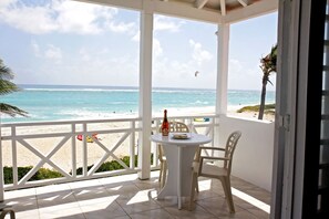 Terrace/patio - Silver Sands #2 - by Zenbreak (Silver Sands)