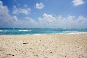 Villa, 3 Bedrooms, Balcony, Ocean View | Beach