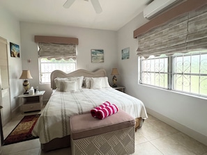 Bathroom - Graceville Beach House - by Zenbreak (Gibbes)