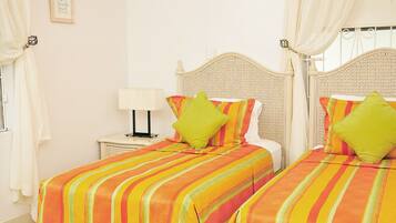 Rumah, 4 kamar tidur, teras, pemandangan samudra | 4 kamar tidur