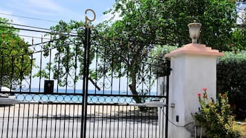 Nhà, 4 phòng ngủ, hiên, quang cảnh biển | Lối vào nơi lưu trú