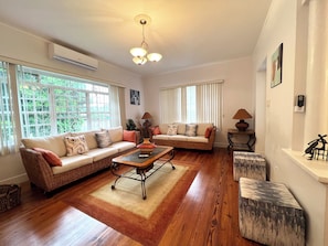 House, 3 Bedrooms, Terrace, Ocean View | Living room | TV, DVD player
