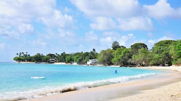 Rumah, 3 kamar tidur, teras, pemandangan samudra | Pantai