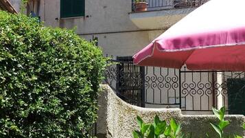 House, 2 Bedrooms, Balcony, Garden View | Exterior